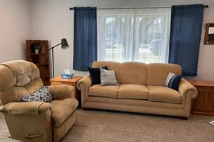 33077 Sunset Ave N, Grayslake, IL 60030 - Photo 3