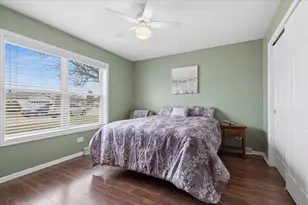 1810 Paddock Ct, Grayslake, IL 60030 - Photo 17