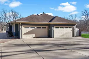 2389 E 2450th Rd, Marseilles, IL 61341 - Photo 39