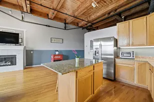 1550 S Indiana Ave, Chicago, IL 60605 - Photo 5