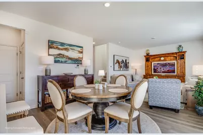 17236 Munster Lane, Tinley Park, IL 60477 - Photo 5