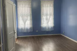 2453 W 46th Pl, Chicago, IL 60632 - Photo 3