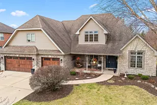 135 Sonoma Rd, New Lenox, IL 60451 - Photo 1