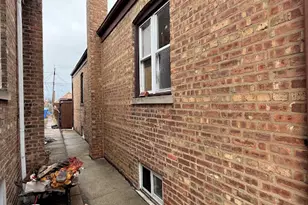 3534 W 72nd St, Chicago, IL 60629 - Photo 21