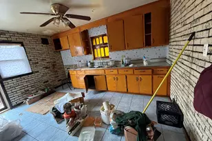 3534 W 72nd St, Chicago, IL 60629 - Photo 11