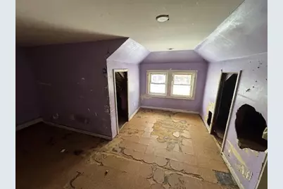 3053 N Kenneth Avenue, Chicago, IL 60641 - Photo 9