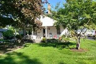 145 S Hickory St, Palatine, IL 60067 - Photo 1