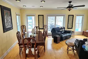 145 S Hickory St, Palatine, IL 60067 - Photo 9