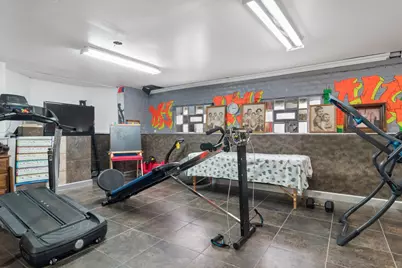 2450 N Central Park Avenue, Chicago, IL 60647 - Photo 21