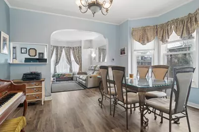 2450 N Central Park Avenue, Chicago, IL 60647 - Photo 7