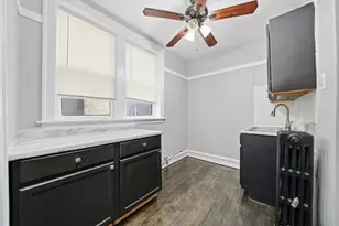 8602 S Euclid Ave, Chicago, IL 60617 - Photo 7