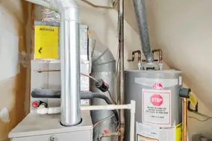 2646 Country Oaks Ct, Aurora, IL 60502 - Photo 15