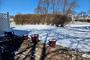 2646 Country Oaks Ct, Aurora, IL 60502 - Photo 23