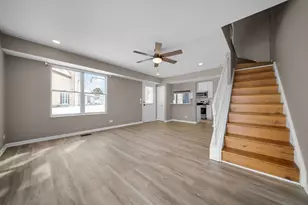 2646 Country Oaks Ct, Aurora, IL 60502 - Photo 5