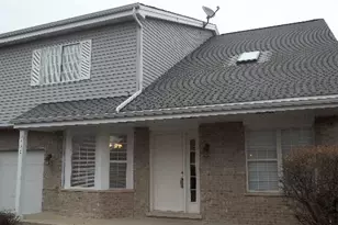 3490 Willowview Ct, Aurora, IL 60504 - Photo 1