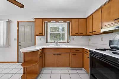 3507 Packard Parkway, Rockford, IL 61101 - Photo 11