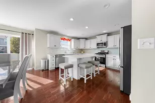 2102 Knightsbridge Ln, New Lenox, IL 60451 - Photo 3