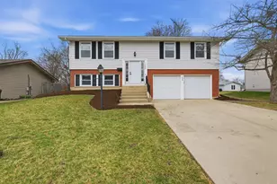 1450 Meyer Rd, Hoffman Estates, IL 60169 - Photo 1