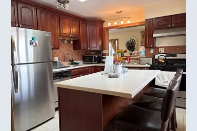 5215 W Church Street, Skokie, IL 60077 - Photo 5