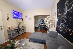 5444 W Walton Ave, Chicago, IL 60651 - Photo 9