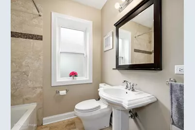 1038 Hayes Avenue, Oak Park, IL 60302 - Photo 11