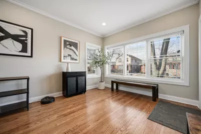 1038 Hayes Avenue, Oak Park, IL 60302 - Photo 3