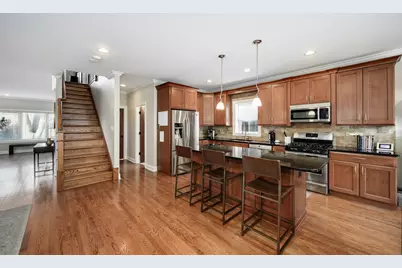 1038 Hayes Avenue, Oak Park, IL 60302 - Photo 5