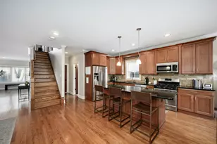 1038 Hayes Ave, Oak Park, IL 60302 - Photo 5