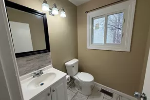 2152 Mallard Ln, Hanover Park, IL 60133 - Photo 3