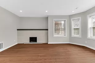 8042 S Champlain Ave, Chicago, IL 60619 - Photo 5