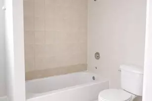 539 W 119th St, Chicago, IL 60628 - Photo 7