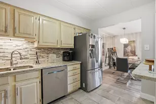 6443 Clarendon Hills Rd, Willowbrook, IL 60527 - Photo 7