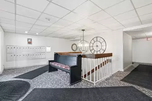 6443 Clarendon Hills Rd, Willowbrook, IL 60527 - Photo 19