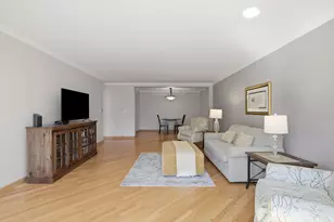 400 Ascot Dr, Park Ridge, IL 60068 - Photo 11