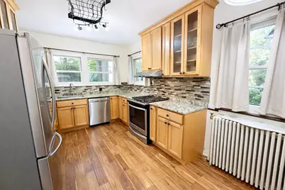 1261 W Stephenson Street, Freeport, IL 61032 - Photo 9