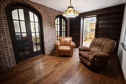 1261 W Stephenson Street, Freeport, IL 61032 - Photo 7