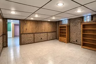 1261 W Stephenson St, Freeport, IL 61032 - Photo 23