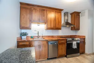 5455 N Sheridan Rd, Chicago, IL 60640 - Photo 5