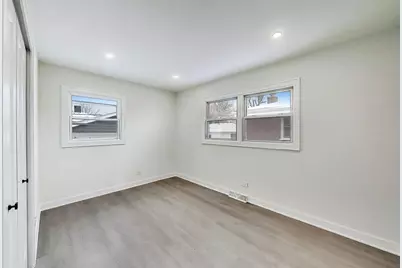 5028 N Oneida Avenue, Norridge, IL 60706 - Photo 9