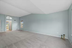2984 Shamrock Cir, Elgin, IL 60124 - Photo 21