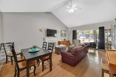 418 Earl Avenue, Joliet, IL 60436 - Photo 5