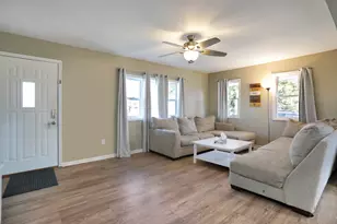 918 N Kankakee St, Wilmington, IL 60481 - Photo 5