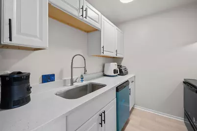 3045 Bernice Road, Lansing, IL 60438 - Photo 17