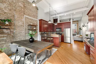 601 Linden Place #121, Evanston, IL 60202 - Photo 3