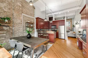 601 Linden Pl, Evanston, IL 60202 - Photo 3