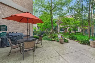 601 Linden Pl, Evanston, IL 60202 - Photo 19