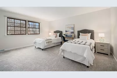 5387 Candlewood Court, Lisle, IL 60532 - Photo 13