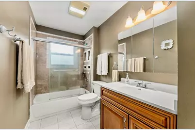 3226 Everglade Avenue, Woodridge, IL 60517 - Photo 5