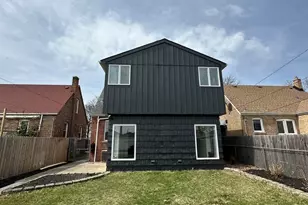 1621 N 73rd Ct, Elmwood Park, IL 60707 - Photo 3