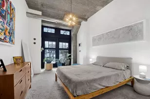 1151 W 15th St, Chicago, IL 60608 - Photo 9